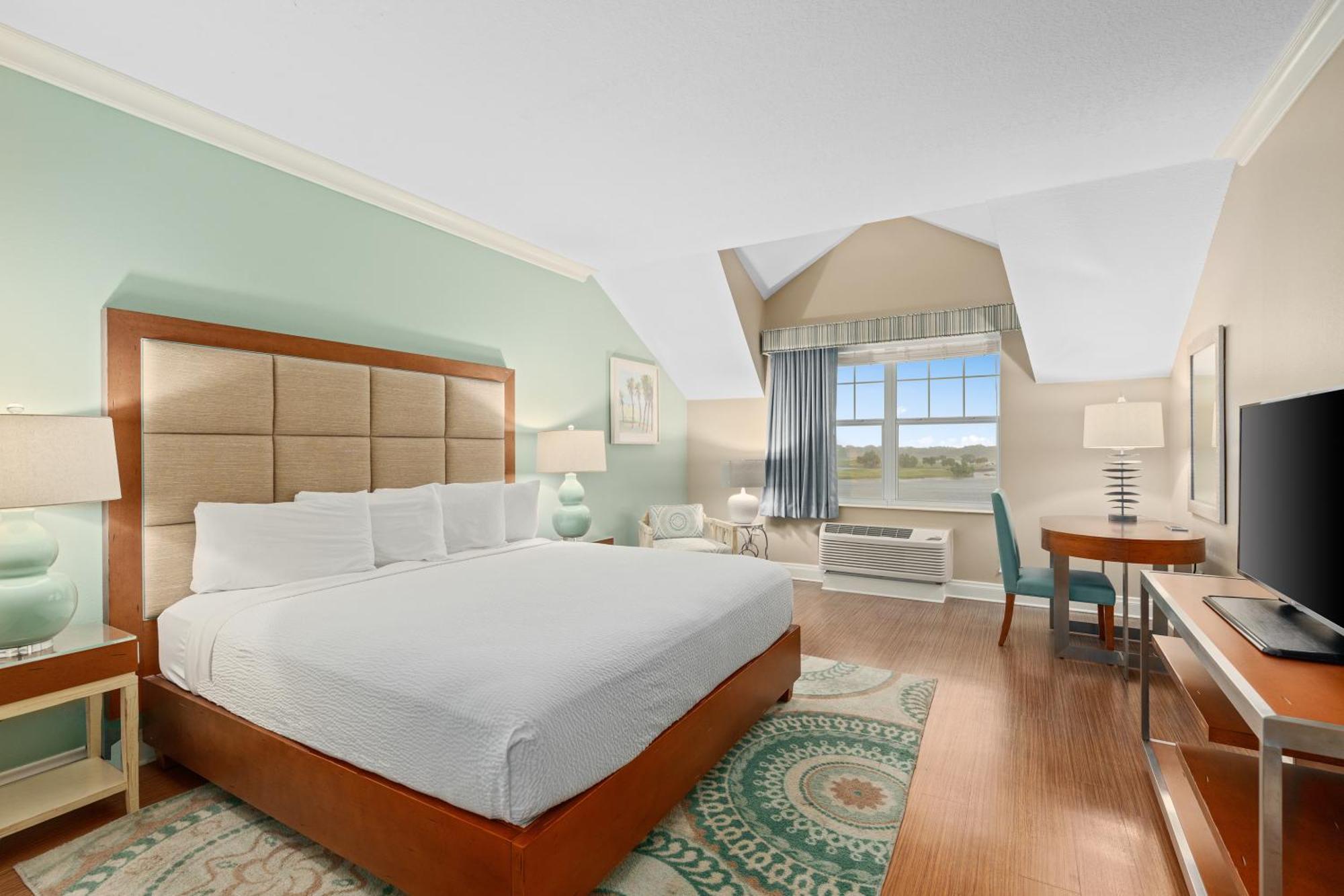 דה וילאג'ס The Waterfront Inn מראה חיצוני תמונה